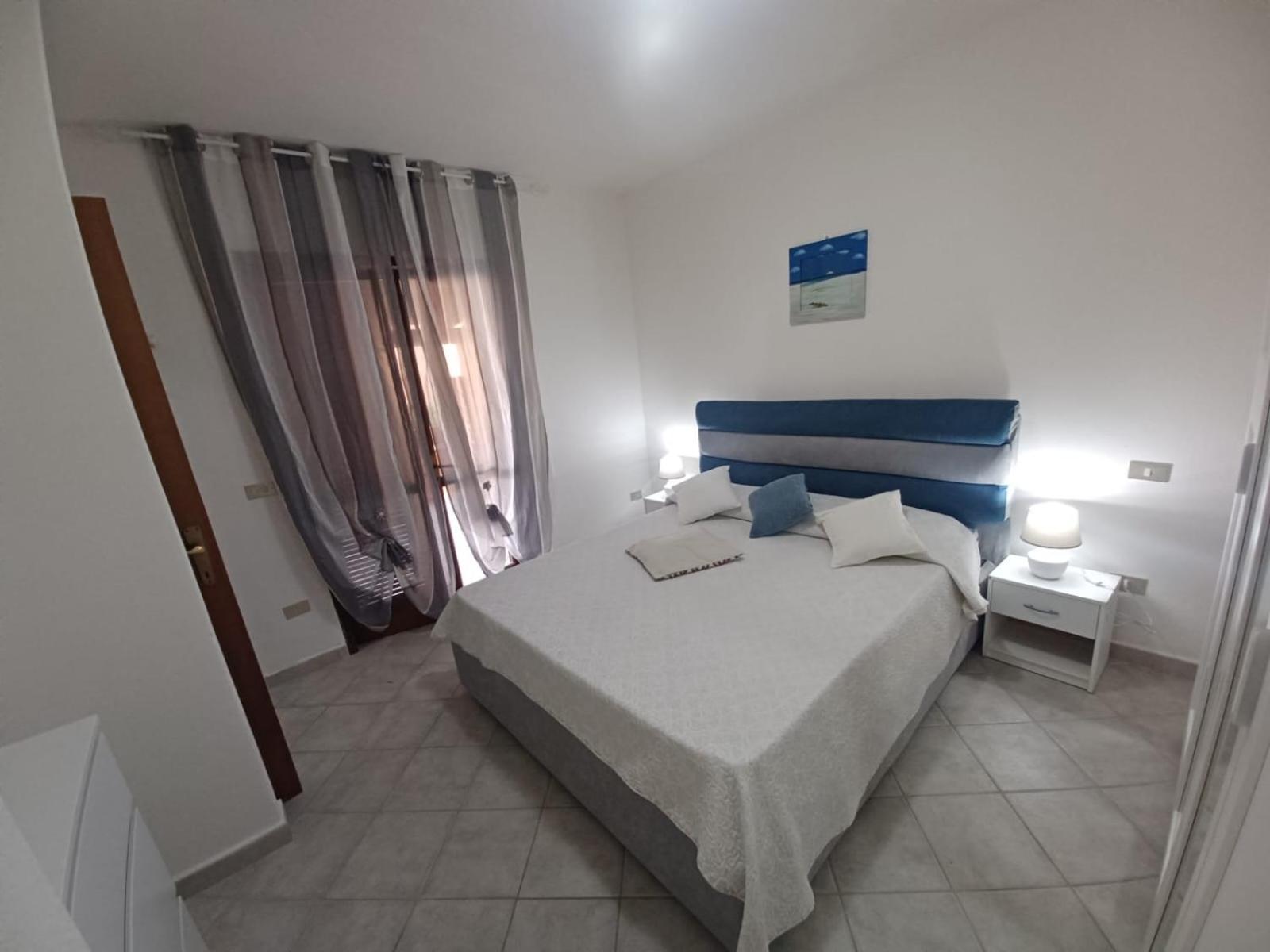 Casa Sibilla Bi-Locale Con Terrazza A 60 Metri Dal Mare Leilighet Marinella  Eksteriør bilde